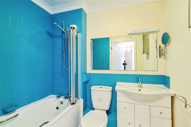 Flat 31 The Maltings,, Henty Gardens, West Sussex photo 4