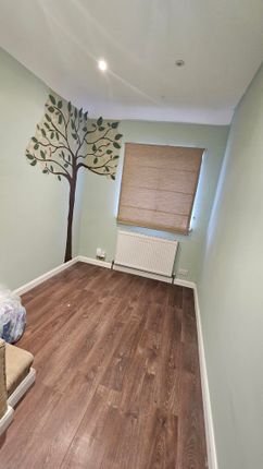 Heathway, Dagenham photo 5