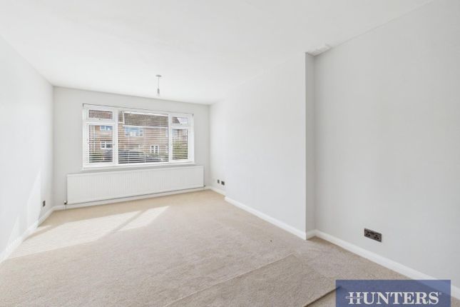39, Darwin Road, Bridlington photo 2