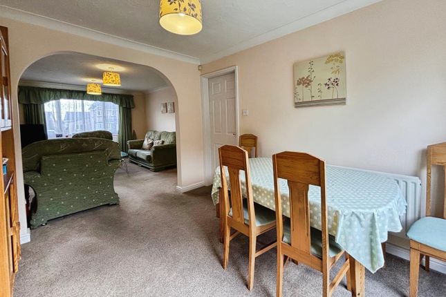 Bevan Court, Bradford photo 4