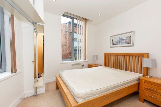 Flat to rent in Popes Head Court, York