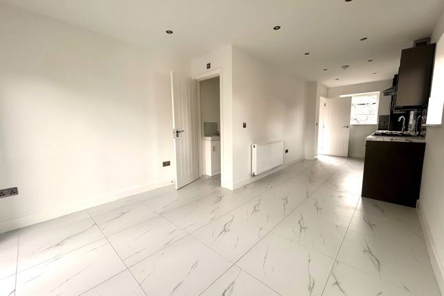 Plot 1, Dovesdale Road, Bradford photo 3