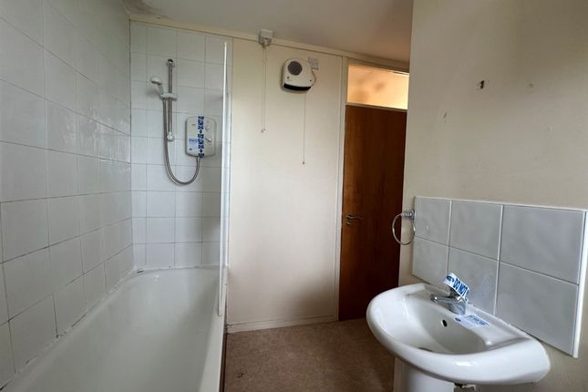 Flat 76, Southmoor, 23, Glebelands Road, MANCHESTER photo 5