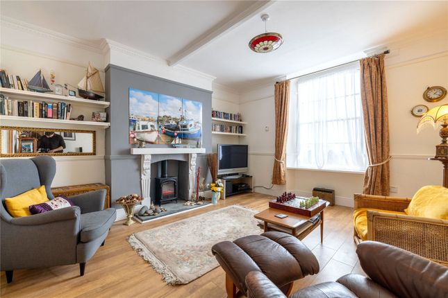 Flat 2 Quayside House,, Irsha Street, Bideford photo 3
