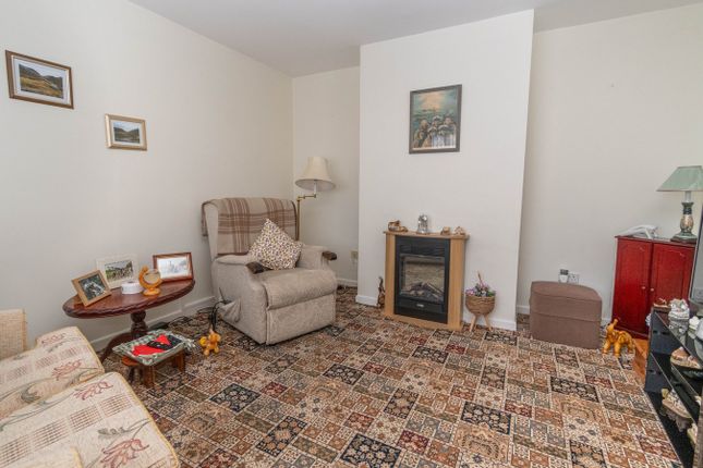 18, Russell Close, Wells-next-the-Sea photo 3