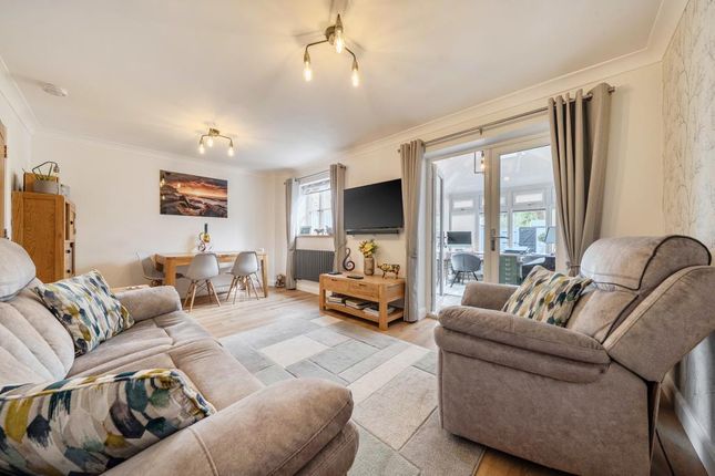 7 SYCAMORE PLACE, Bradwell Village, Burford photo 4