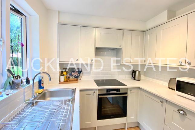 2, Bornedene, Potters Bar photo 4