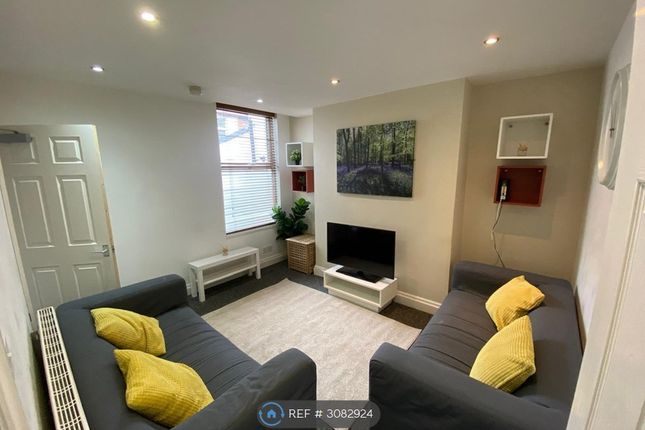 5-bed terraced on Empress Road, Kensington, Liverpool, £468/mo
