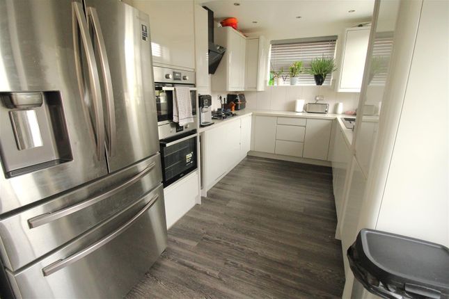 43, St. Helens Road, Sheerness photo 5