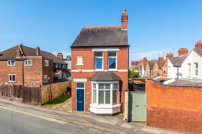 Thumbnail Detached house for sale in Windmill Road, Rushden