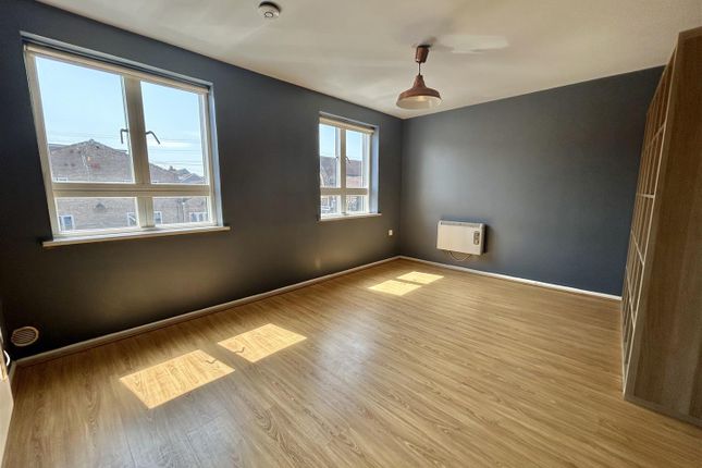 Flat 2, 192 Avonmouth Road, Bristol photo 4