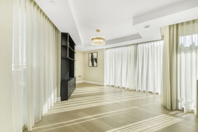 22, Sherrin House, 9, Warwick Lane, London photo 2