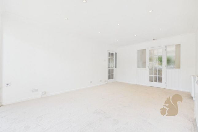 Flat 8, Rosebank, Colchester photo 2