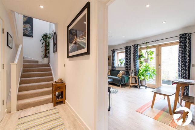 Detached house for sale in Hamlet Close, London