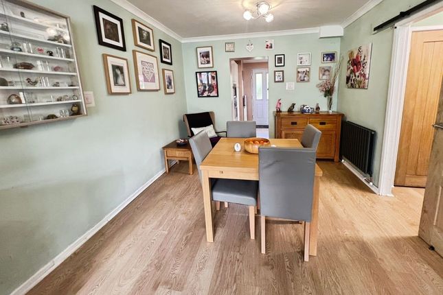 6, Rowsley Avenue, Bolton photo 4