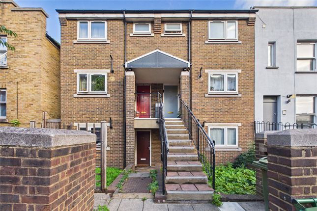 1-bed flat on Bedford Road, London, £170,000