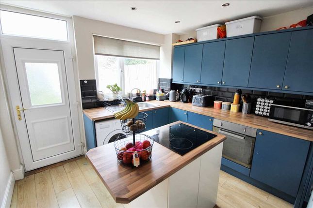 End terrace house for sale in Lynncroft, Eastwood, Nottingham
