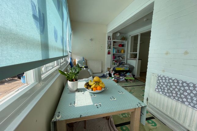 66, Castle Drive, Pevensey Bay photo 4