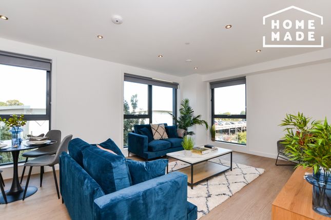 Thumbnail Flat to rent in Sienna House, Sutton