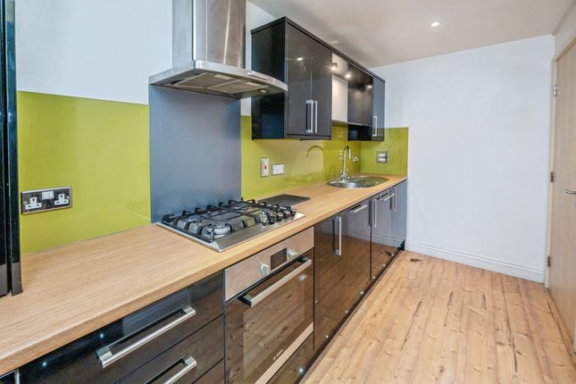 Flat 16, Brindley Point, 20, Sheepcote Street, Birmingham photo 4