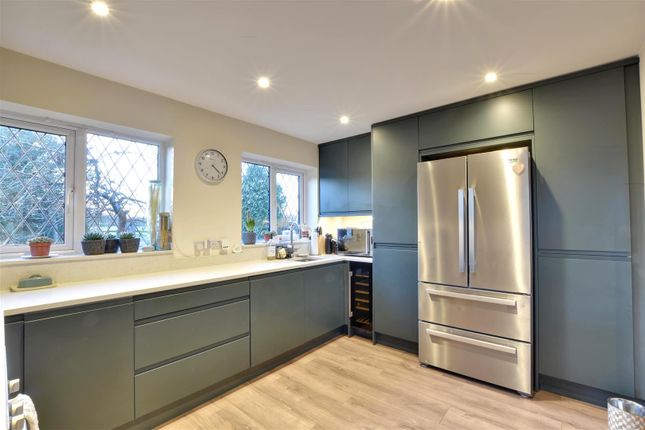 2, Oast House Drive, Rye photo 4
