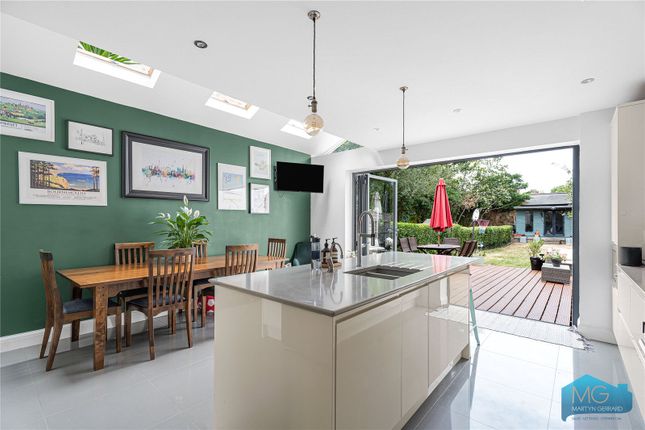 109, Palmerston Road, London photo 4