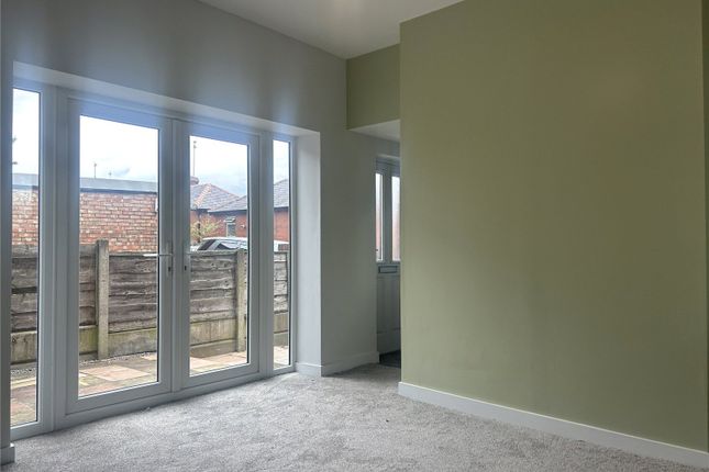 1, Copster Avenue, Oldham photo 2