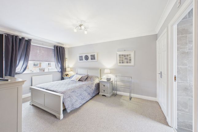 9 Nightingale Way, Thetford photo 3