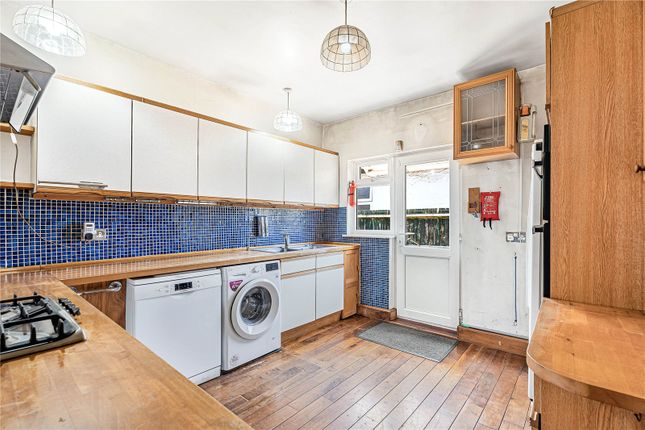 22, Curtis Road, Hounslow photo 3