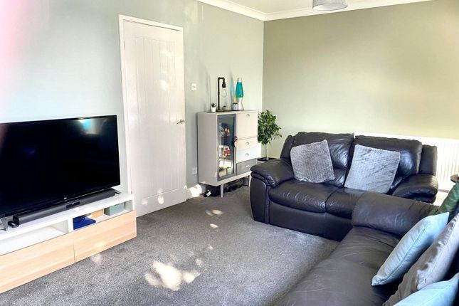 3, Lawnswood Avenue, Lancashire photo 3
