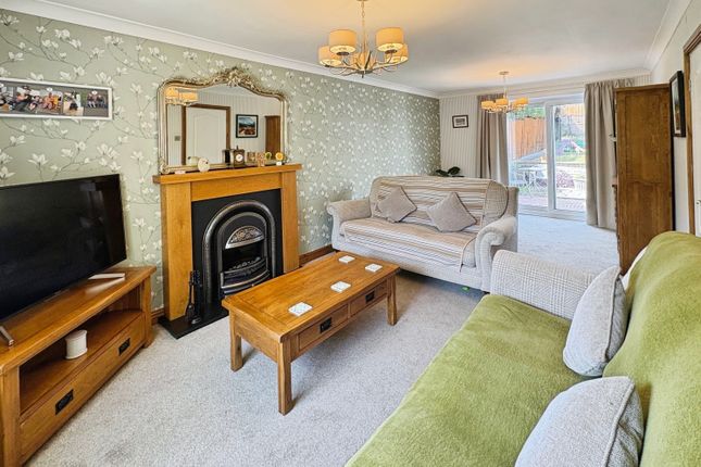 51, Park Lane, Washingborough photo 3