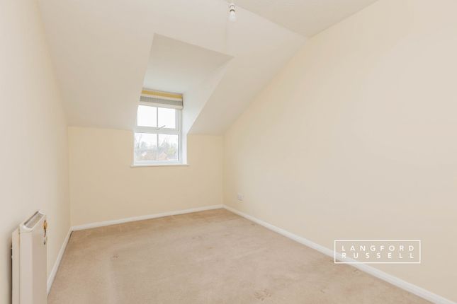 61, Aisher Way, Sevenoaks photo 4