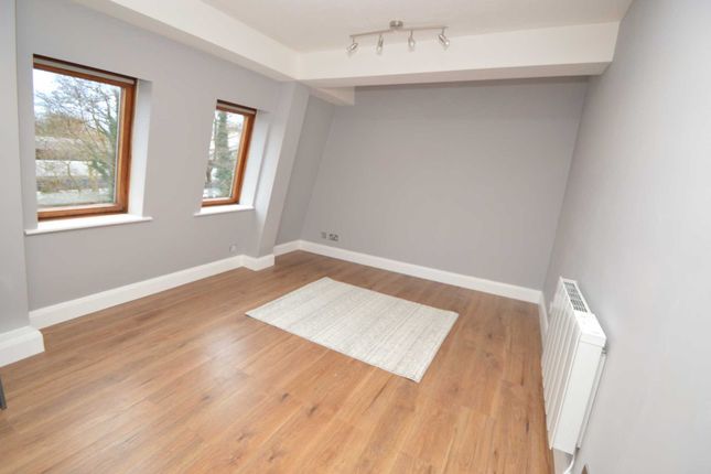 Bourneside House, Addlestone Road, Addlestone photo 3