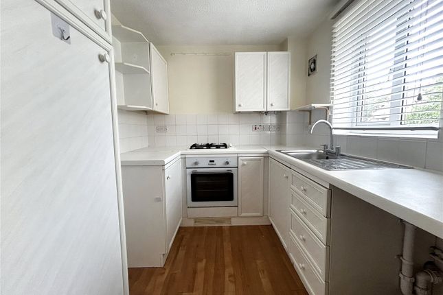 124, The Old Common, Stroud photo 5