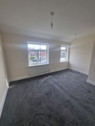 Terraced house to rent in Tweedle Hill Road, Manchester