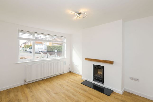 33 Belvedere Avenue, Chesterfield photo 3
