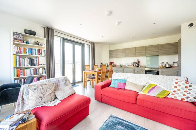 Thumbnail Flat for sale in Paxton House, Highams Park, London