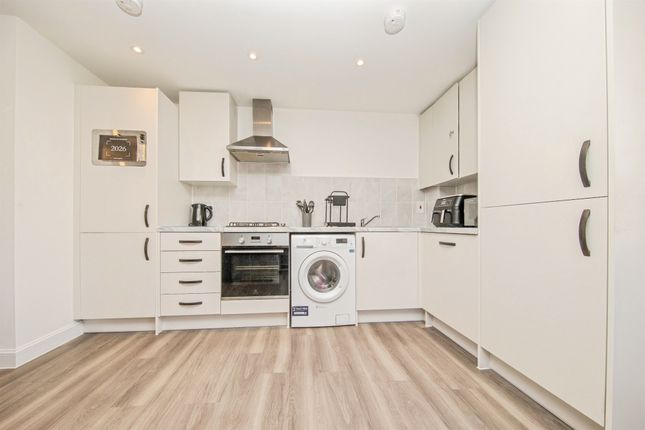 35, Primrose Avenue, Harwich photo 4