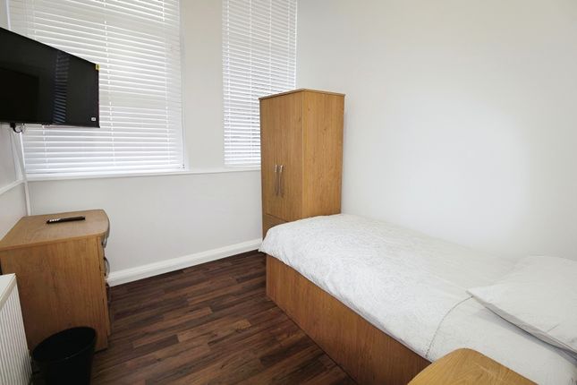Flat to rent in Marlow Street, Blyth