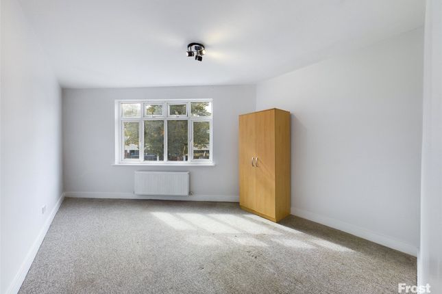 18A, Church Road, Surrey photo 5