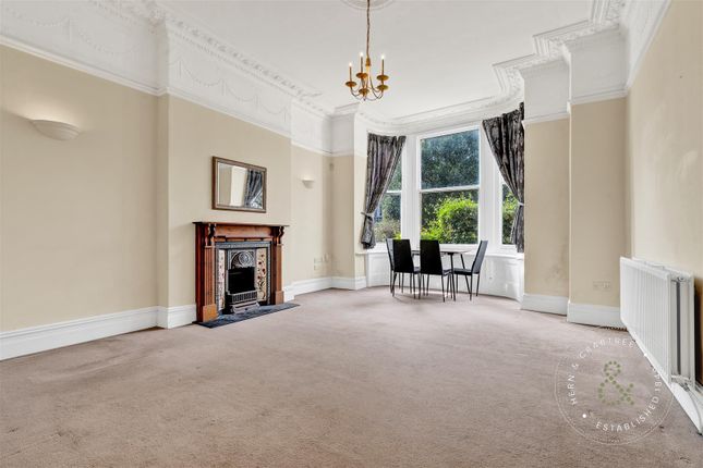 Flat 1, 130, Cathedral Road, Cardiff photo 2