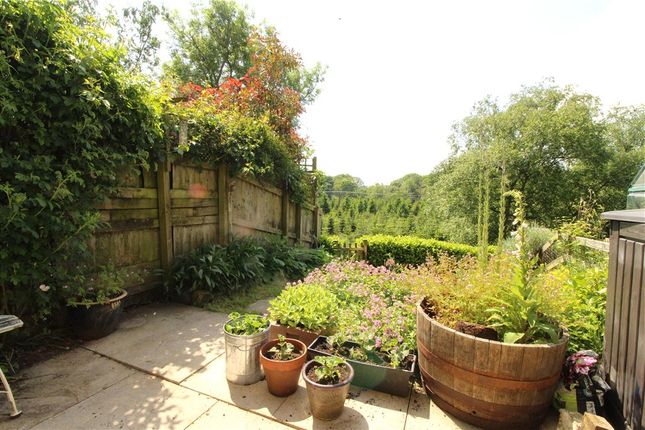 2, Heatherdale Mews, Harrogate photo 4