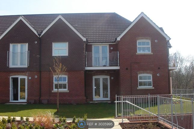 Flat, Edward House Talbot Drive, Poole photo 2