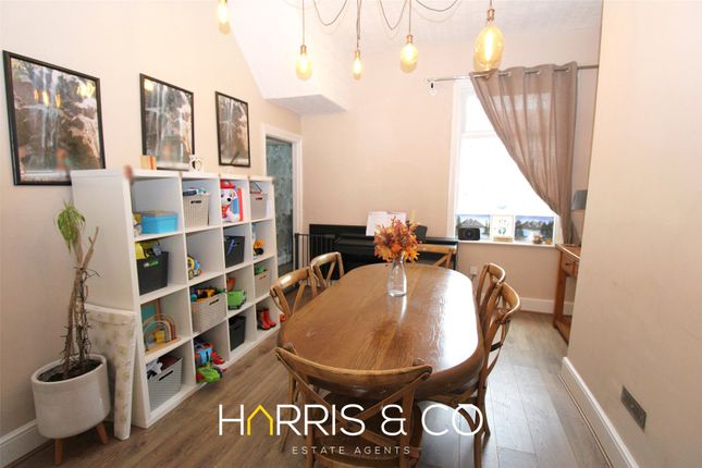 10, North Albion Street, Lancashire photo 4