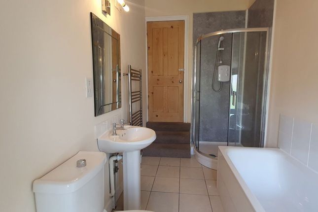 25, Hatfield Road, Watford photo 4