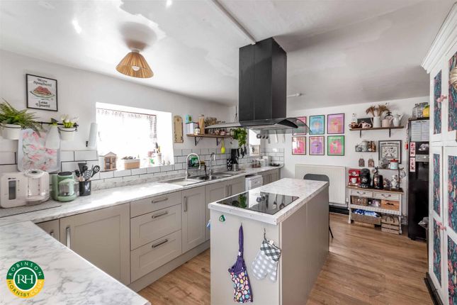 Okeford Cottage, Low Street, Worksop photo 4