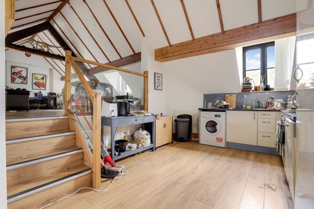 Flat 12, Marlborough Hall, Nottingham photo 4