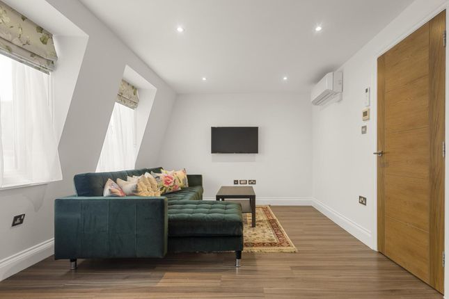 Flat 10,16, Collingham Place, London photo 5