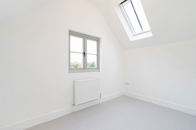 Terraced house for sale in Green Lane, Warborough