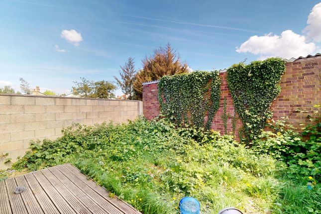 36 Osborne Road, Thornton Heath photo 3